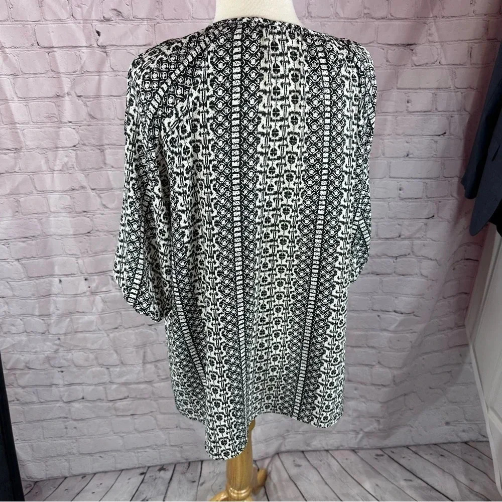 Gibson latimer boho  tassled Blouse size medium - Picture 4 of 6